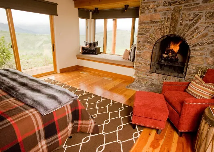 Spring Creek Ranch 4*