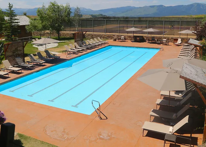 Resort Spring Creek Ranch