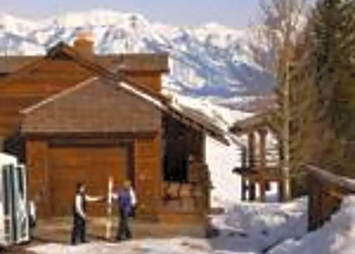 Spring Creek Ranch 4*